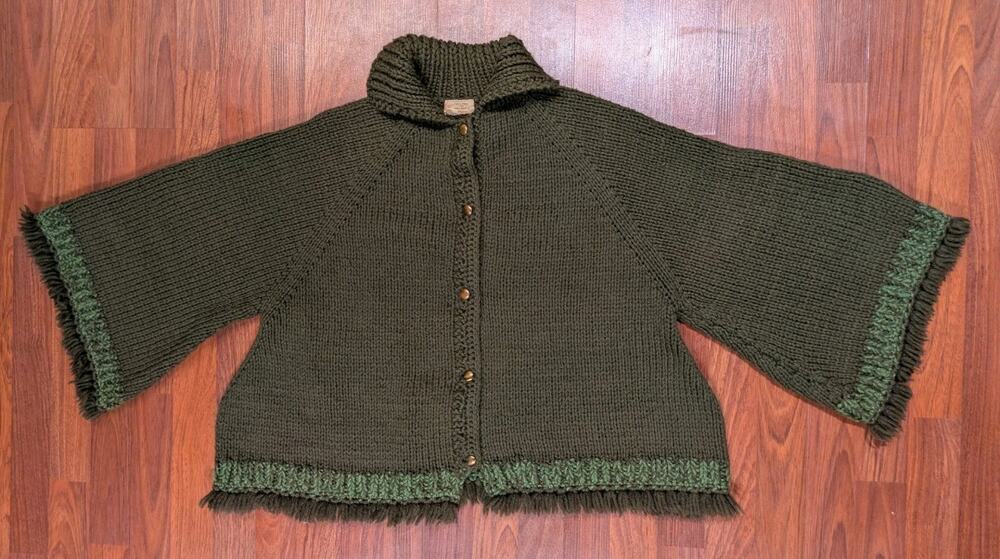 Vintage Handmade Chunky Knit Cardigan Sweater Womens L XL Olive Green Fringe